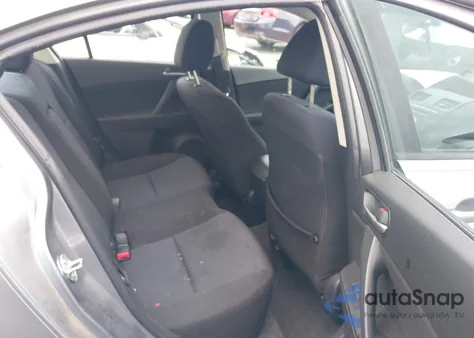 2010 Mazda Mazda3 I Touring z USA, uszkodzony, nr VIN JM1BL1SF3A1302367